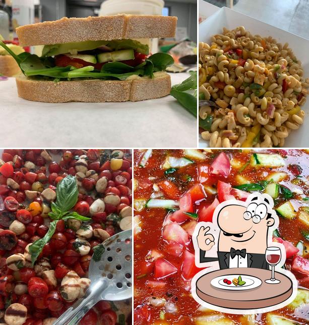 Smokin' Olive Deli in Toledo Restaurant menu and reviews