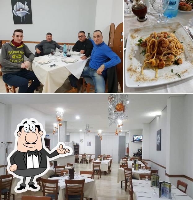 Dai un'occhiata agli interni di Pizzeria Al Fantasy