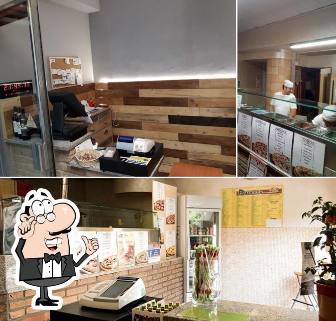 Gli interni di Pizza & Cor