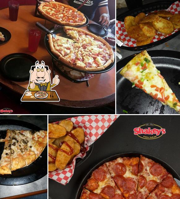Shakey's Pizza Parlor in Victorville Restaurant menu and reviews