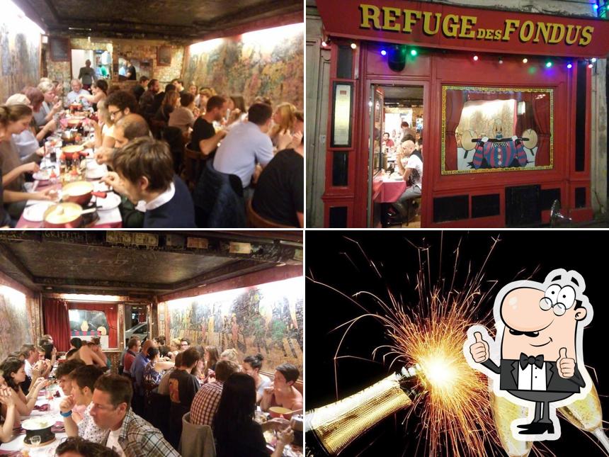 Le Refuge des Fondus restaurant, Paris, 17 Rue des Trois Frères