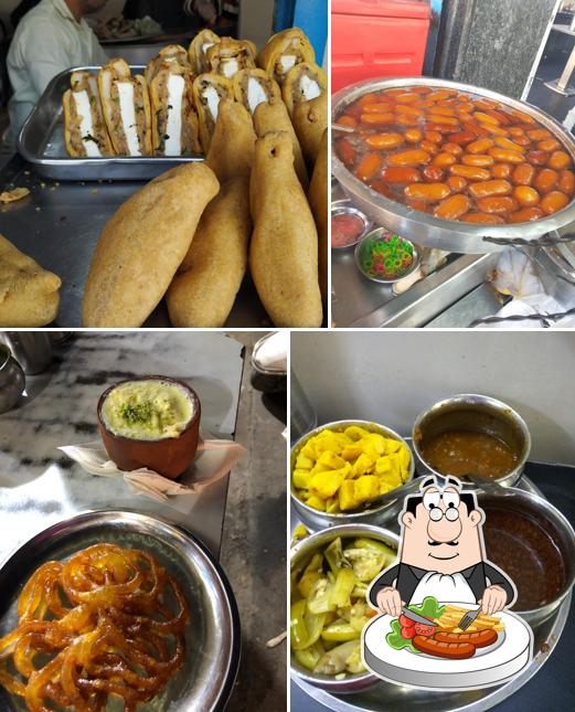 Food at GOPAL SWEETS CORNER