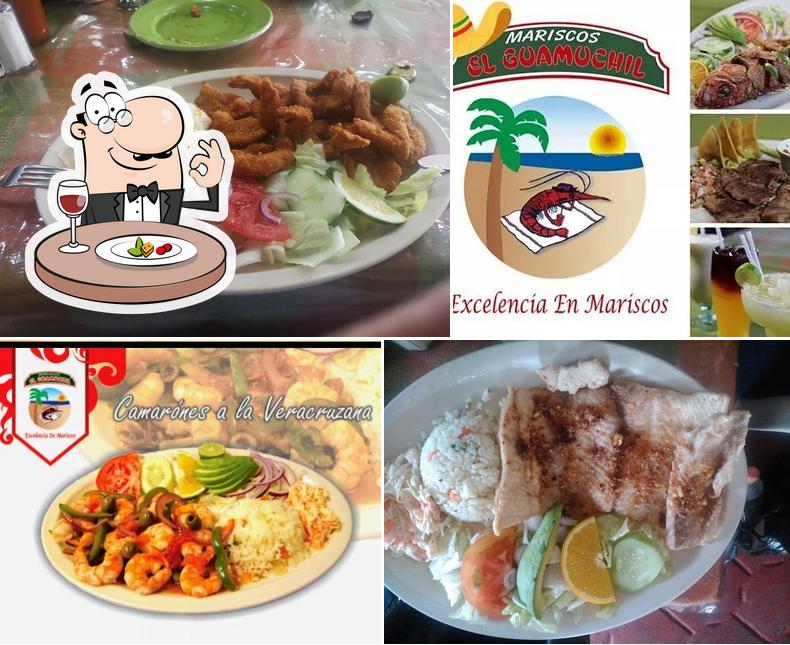 Food at Mariscos El Guamuchil