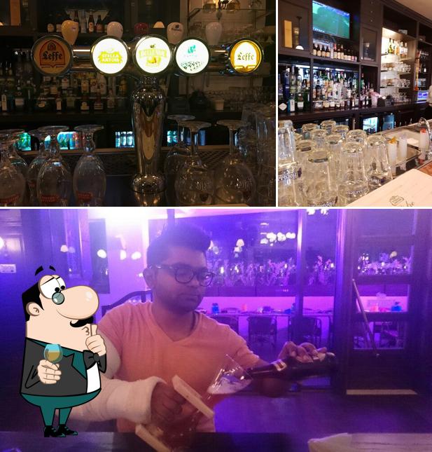 Belgian Cafe Yas Island, Abu Dhabi, Radisson Blu Hotel Restaurant reviews