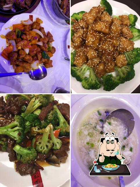 Meals at Hou Wei