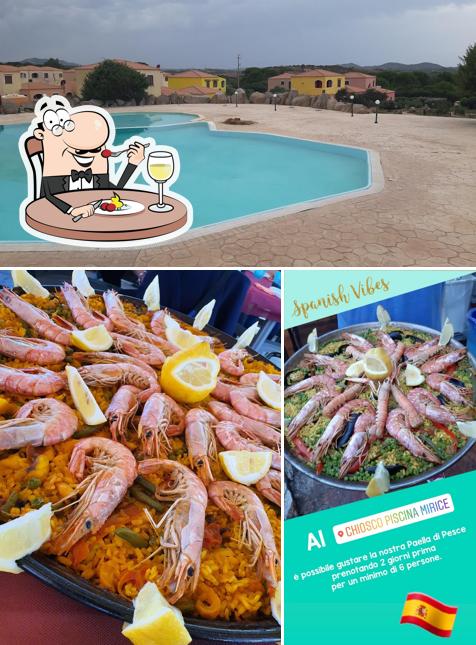 Tra le diverse cose da Risto-Chiosco Residence Mirice si possono trovare la cibo e esterno