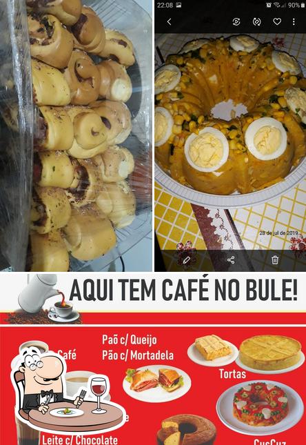 Comida em Aqui tem café no bule