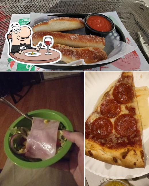 Picnic Pizza Italian Eatery in Zanesville Restaurant menu and reviews