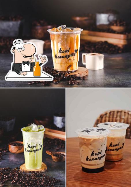 Kopi Kenangan - NEO SOHO provides a variety of drinks