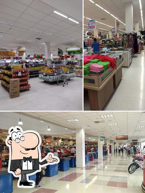 O interior do Supermercado Condor Ponta Grossa Oficinas