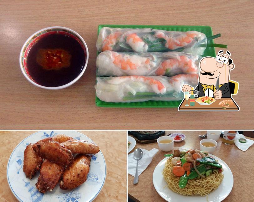 VN Noodle House, 42 Railway St in Liverpool Restaurant menu and reviews