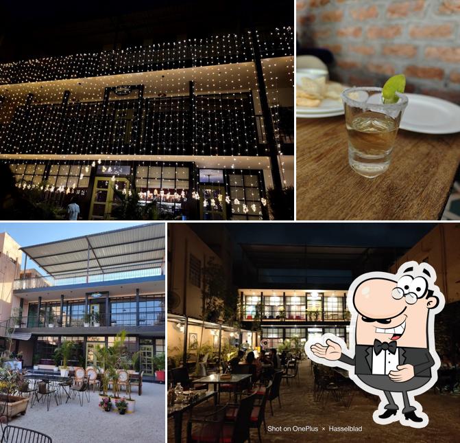 Here's a photo of The Irish Courtyard