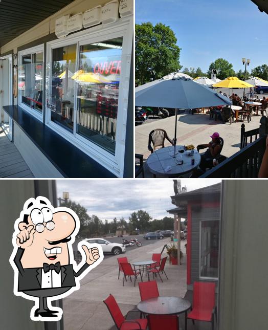 L'intérieur de Cantine chez Raymonde