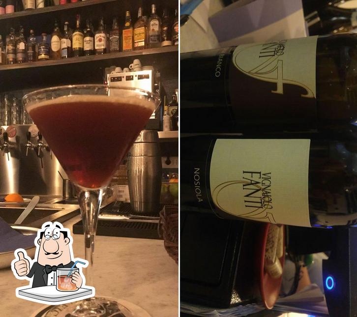Prenditi un drink a ER Dopolavoro