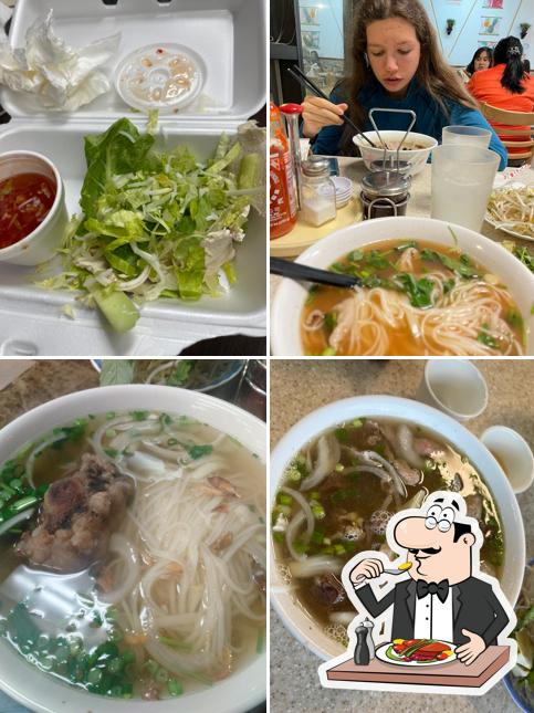 Блюда в "Pho' Vietnam"