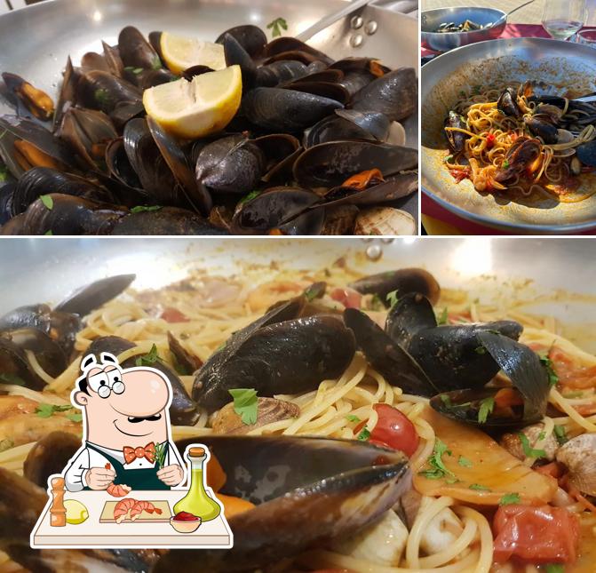 Prenditi la cucina di mare a Spaghetteria Da Vittorio e Maria - CHIUSO
