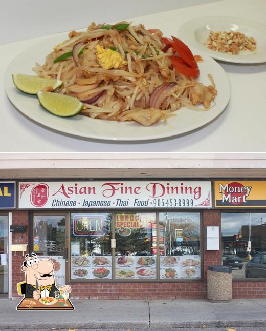 Пад тай в "Asian Fine Dining Ltd"