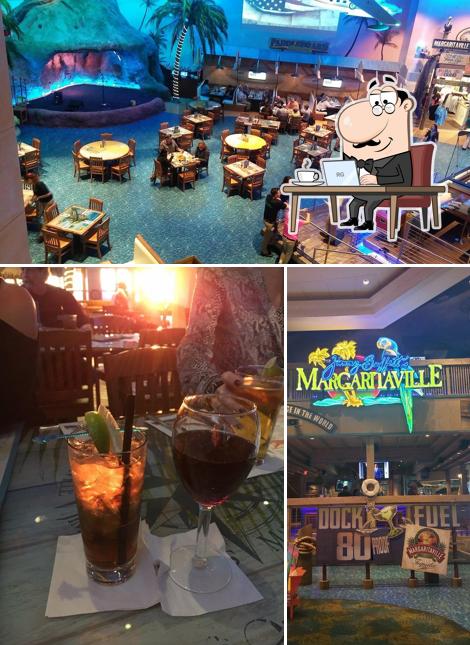Margaritaville Tulsa, 8330 Riverside Pkwy in Tulsa Restaurant menu and reviews