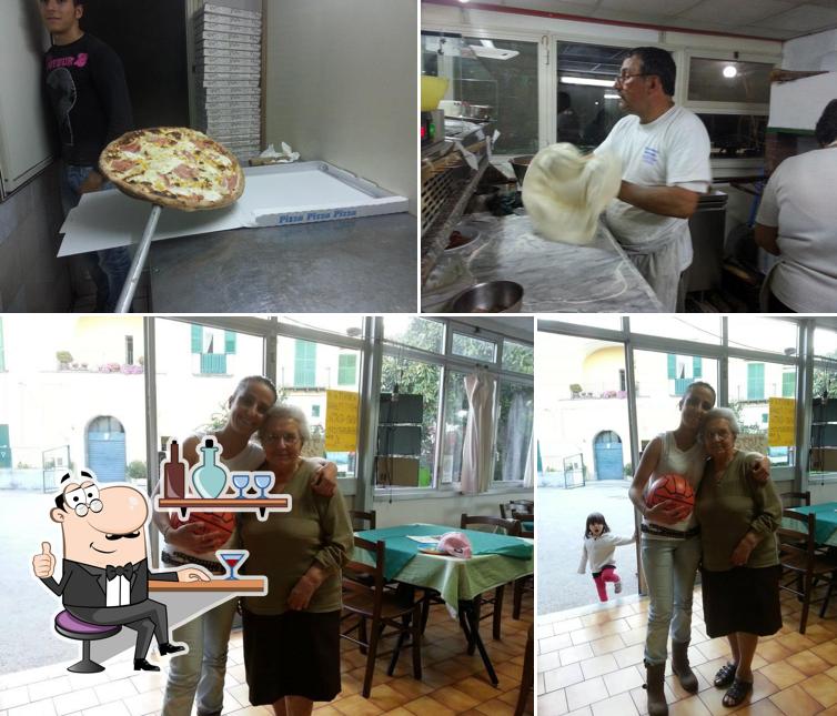 La foto della interni e cibo di Pizzeria Scotto