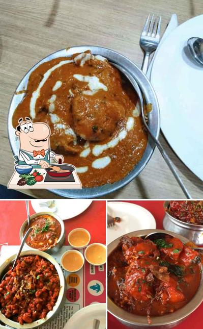 Chicken curry at Mast Biryani - Fresh Indian Kitchen, Zoo Road