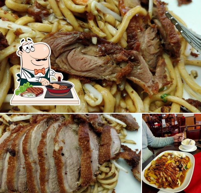 Probiert ein Fleischgericht bei China Restaurant YANG