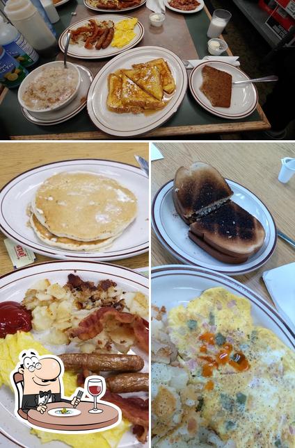 John’s Family Restaurant in Hazleton - Restaurant reviews