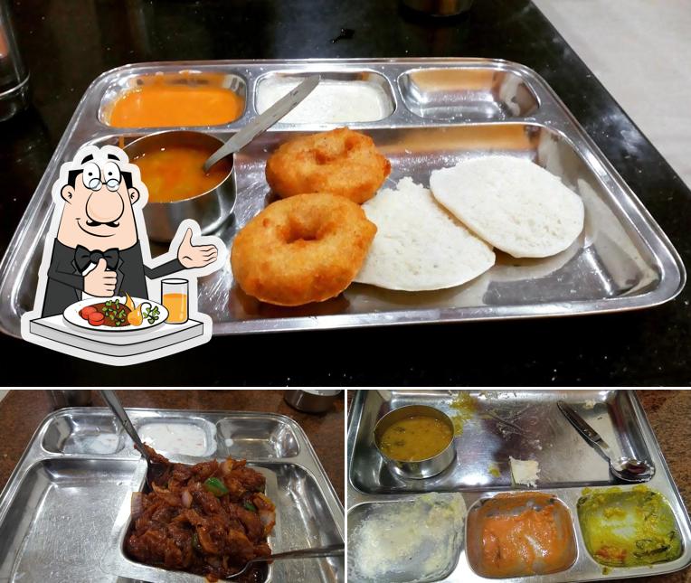 Food at IDLI BHAVAN