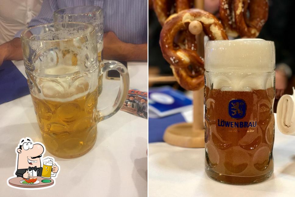 Münchner Halle serviert eine Mehrzahl Biere