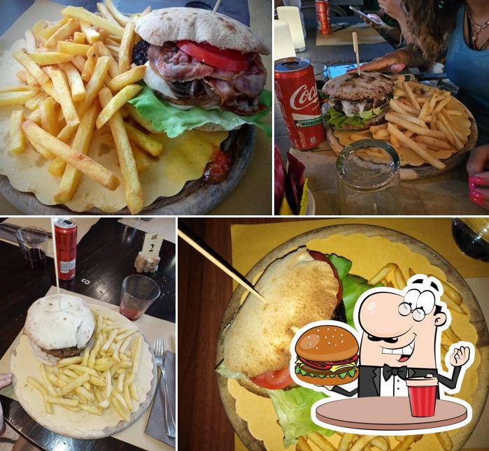 Ordina un hamburger a Pippo's