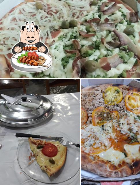 Comida em BELLA PIZZA