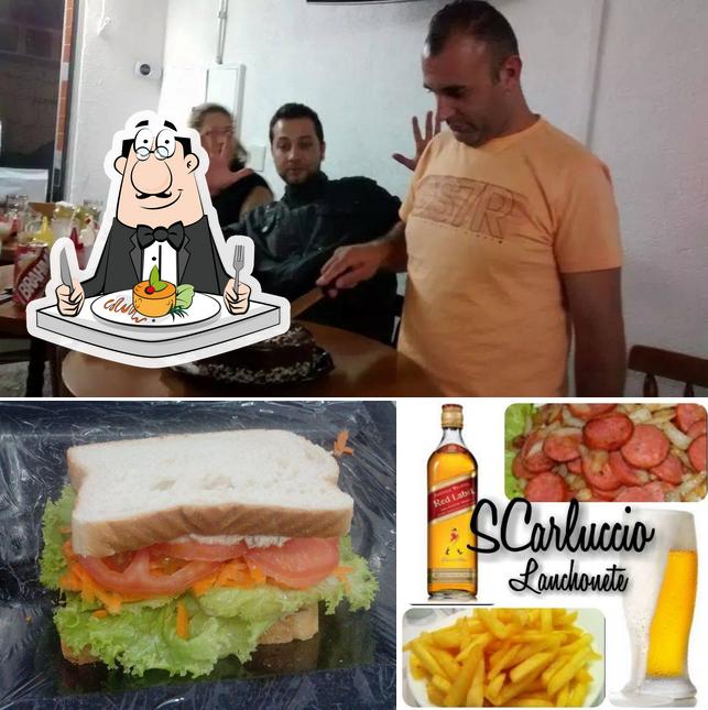 Comida em Scarluccio Lanchonete