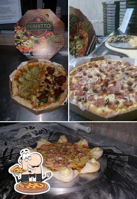 Escolha pizza no Perfetto Pizza