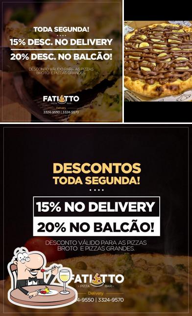 Comida em Pizzaria Fatiatto