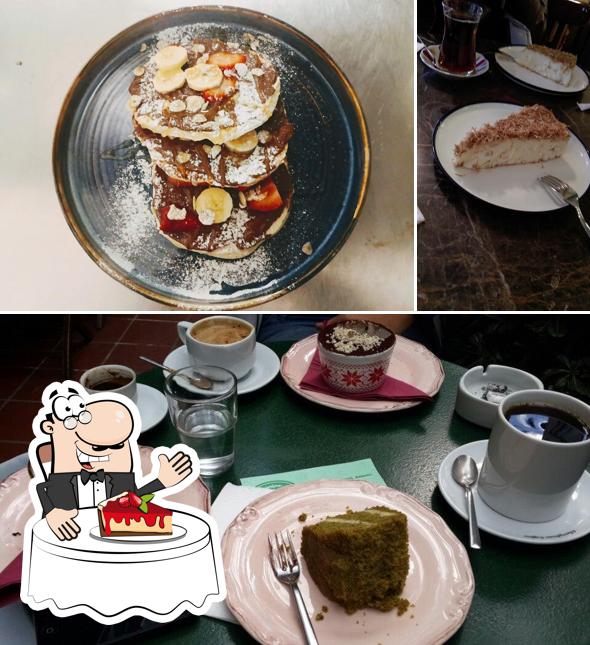 "Cafe&Shop kadıköy" представляет гостям большой выбор сладких блюд