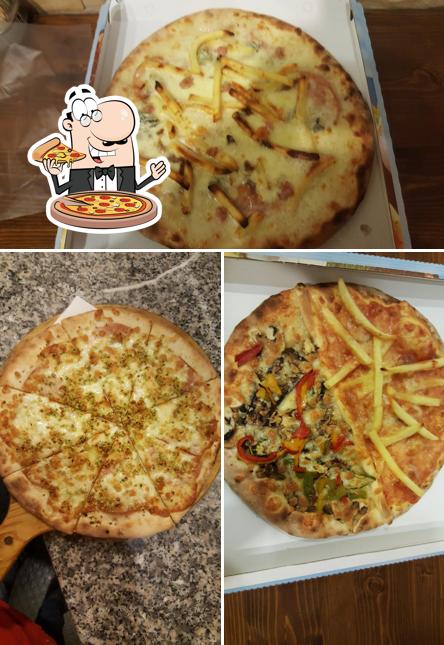 Prenditi una pizza a Pizzeria il Vesuvio via bonaini 3