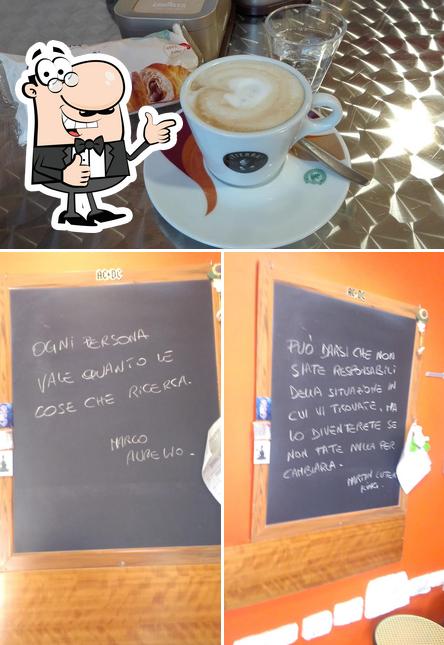 Guarda la immagine di Michi Cafe