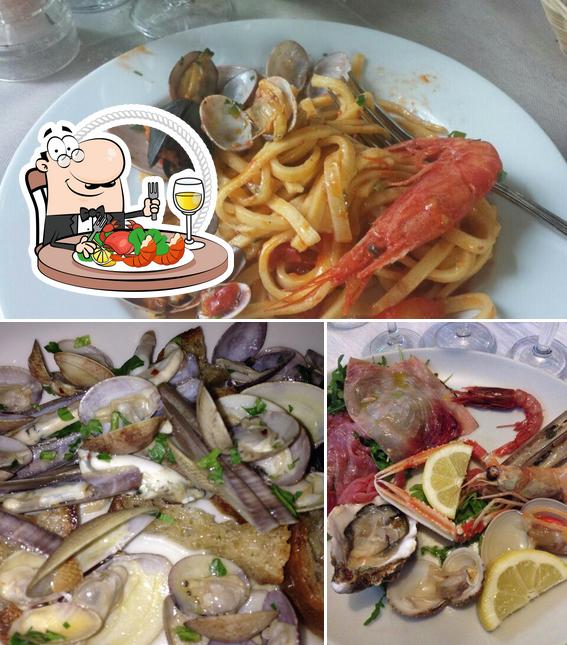 Prenditi la cucina di mare a Trattoria Chichibio