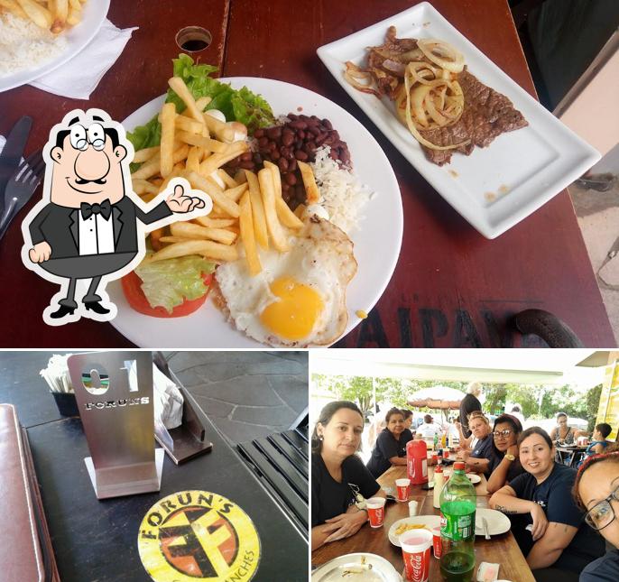 O Restaurante Forun's se destaca pelo interior e comida