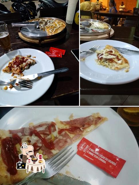 Comida em Donatello Pizzaria