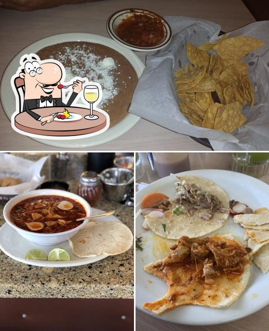 Zavala Restaurant Y Taqueria in South Gate - Restaurant menu and reviews