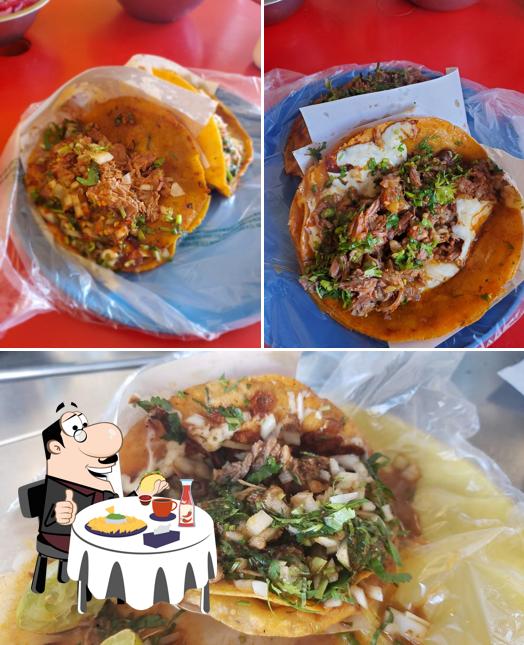 Tacos de Birria el Paisa el Lago restaurant, Tijuana, Av. Paseo del Lago 19615 Restaurant reviews