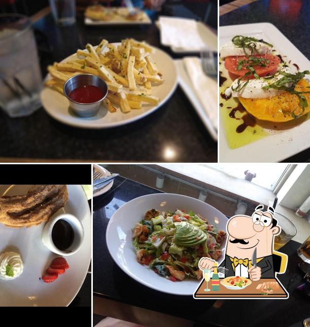 Bar Celona, 38 E Colorado Blvd in Pasadena - Restaurant reviews