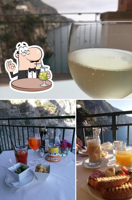 Prova un drink dal menu