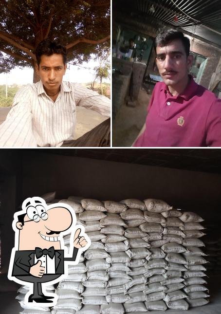 Kaluram Bishnoi Samratl Hotel
