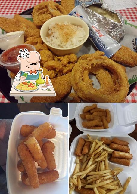 David Beard's Catfish, Seafood And Steak House, 2501 SE Washington St