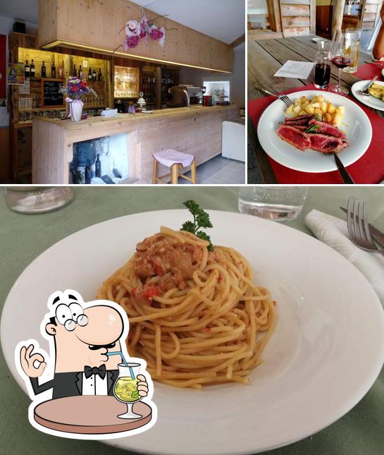 Помимо прочего, в Ristorante Miravalle есть напитки и десерты