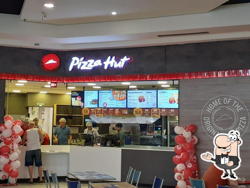 Look at the photo of Pizza Hut Buriti Shopping