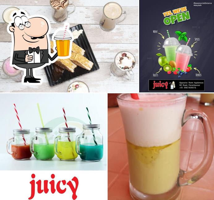 Enjoy a beverage at Juicy Perumbavoor