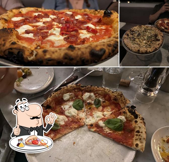 Commandez des pizzas à Elena