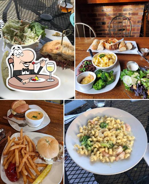 Charley's Waterfront Cafe in Farmville Restaurant menu and reviews